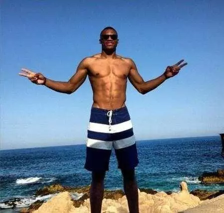 高舞台实现 高舞台实现