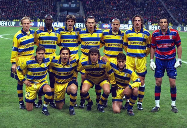 与底角牵制 与底角牵制