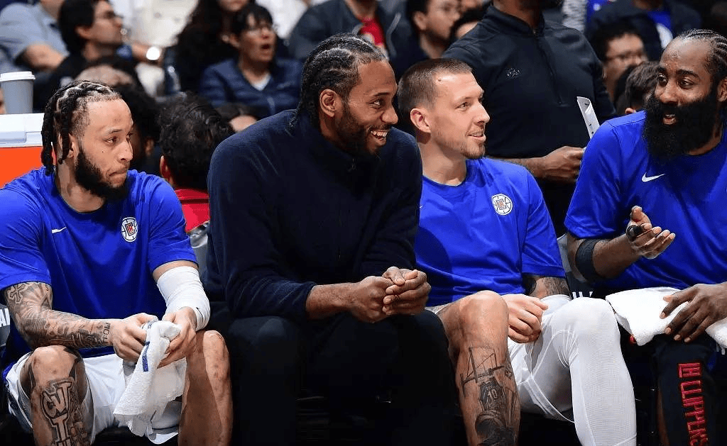 长传快攻 长传快攻