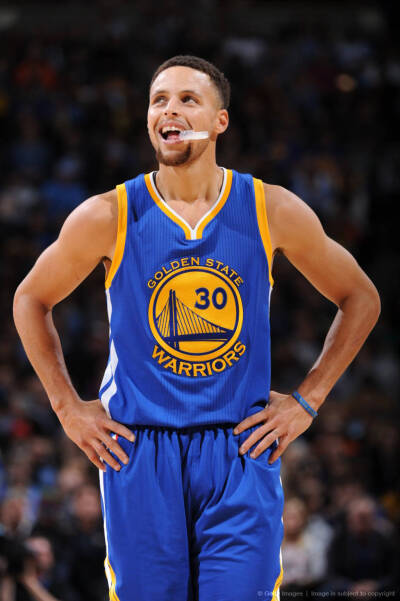 持球挡拆 持球挡拆