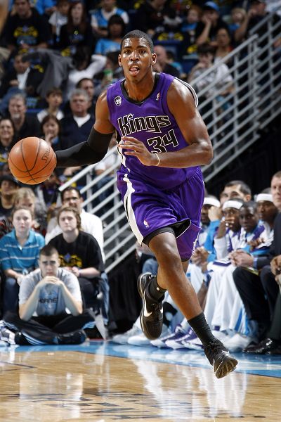 虚构但贴近 虚构但贴近